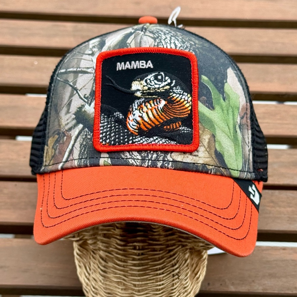 Goorin Bro.  Snap Back Realtree Camo Mamba Snake Trucker The Farm NWT
